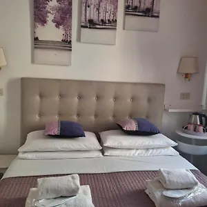 Hotel Castelfidardo, Roma